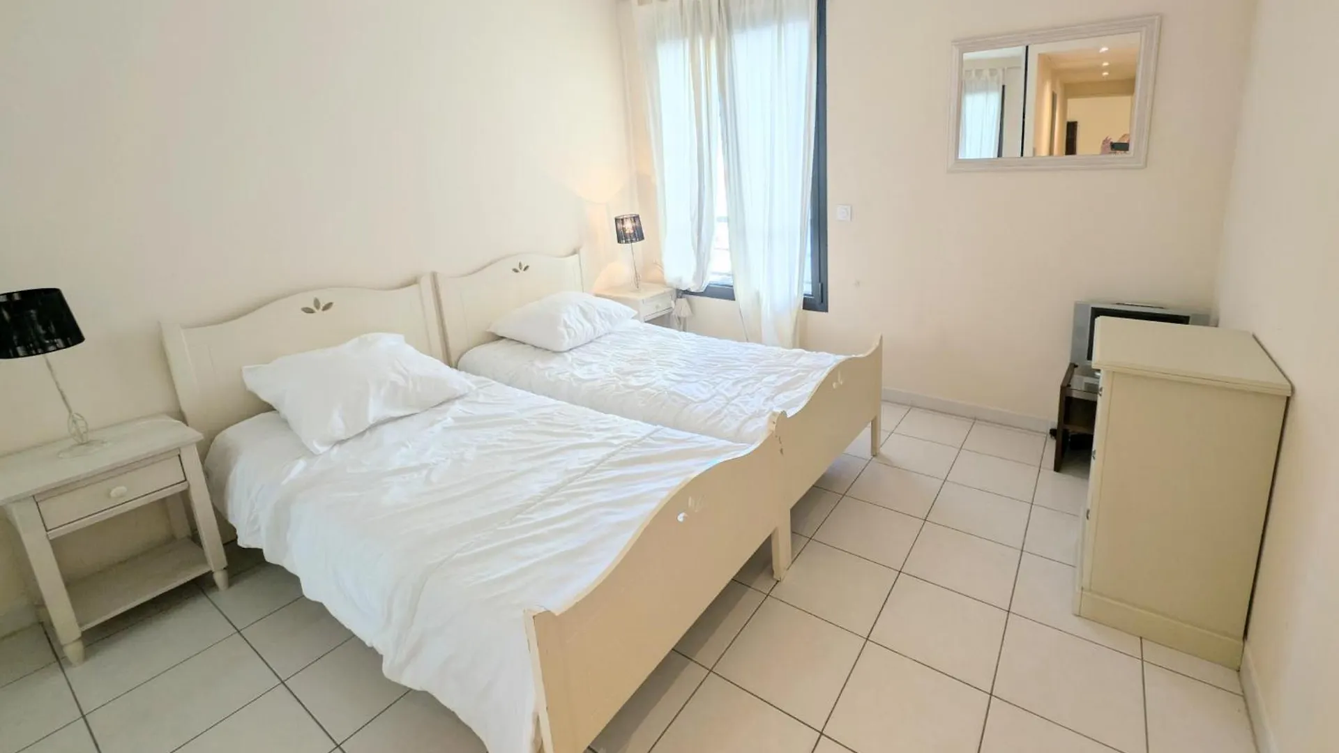 Apartment Ref Florian By Palmes Dproperties Cannes