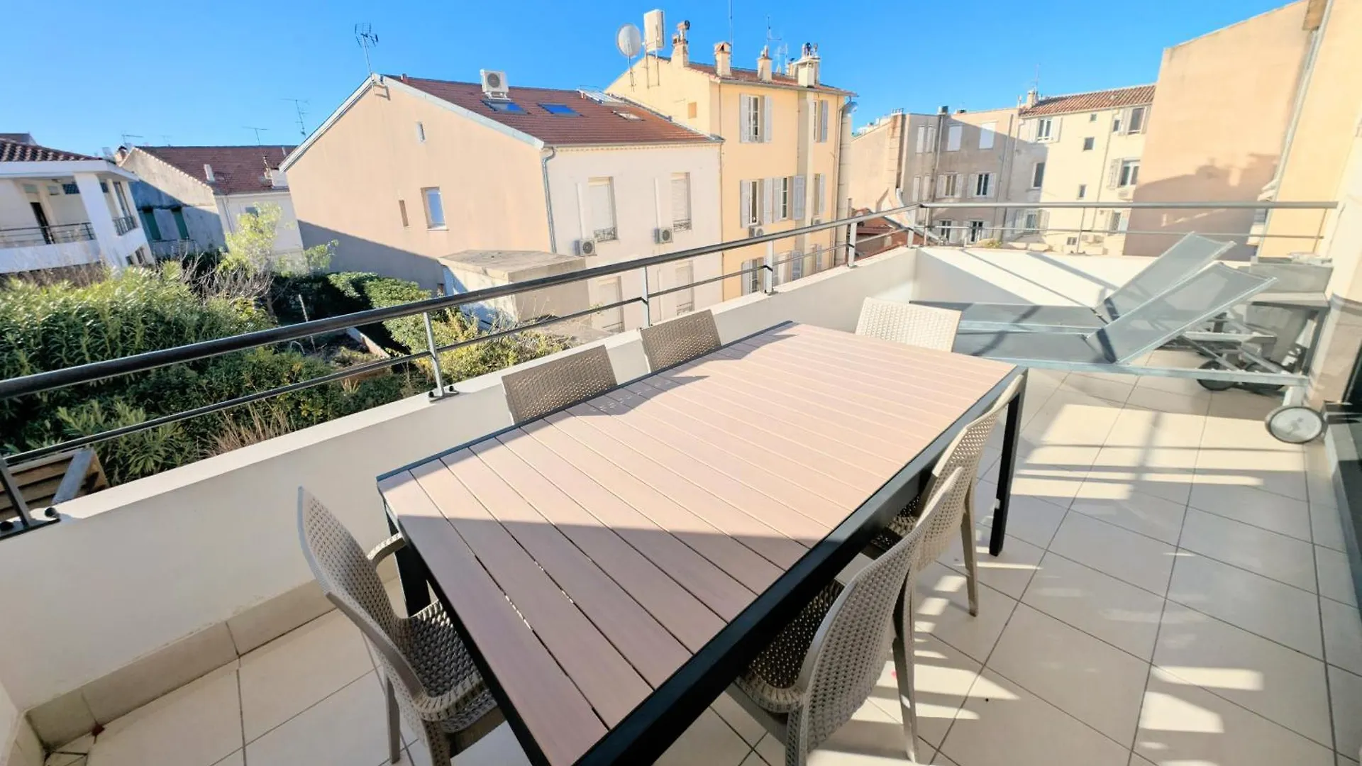 Ref Florian By Palmes Dproperties Cannes France